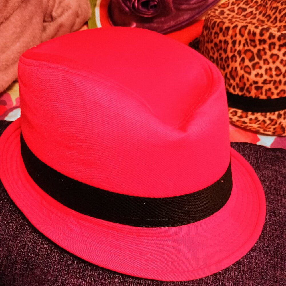 Claires Pink with black band Fedora, Womens, OS, New
